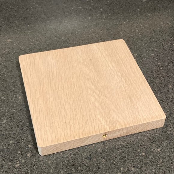 New floating wood shelf approx 7x7 European white oak - Picture 8 of 12